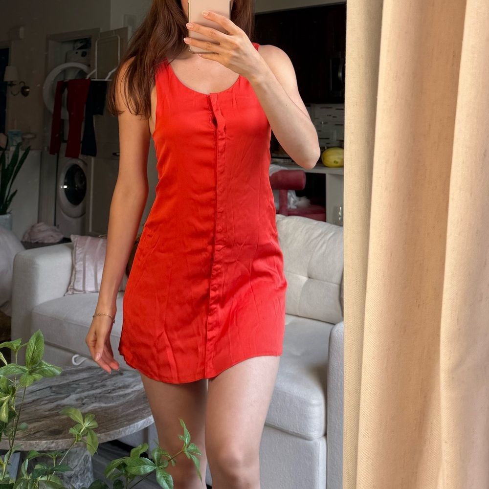 Alice + Olivia vintage 90s minimalism Red silky Mini Dress Size S –